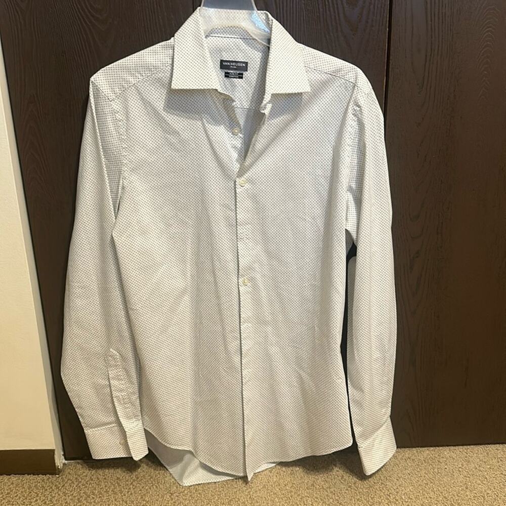 Van Heusen slim fit dress shirt - 15 1/2